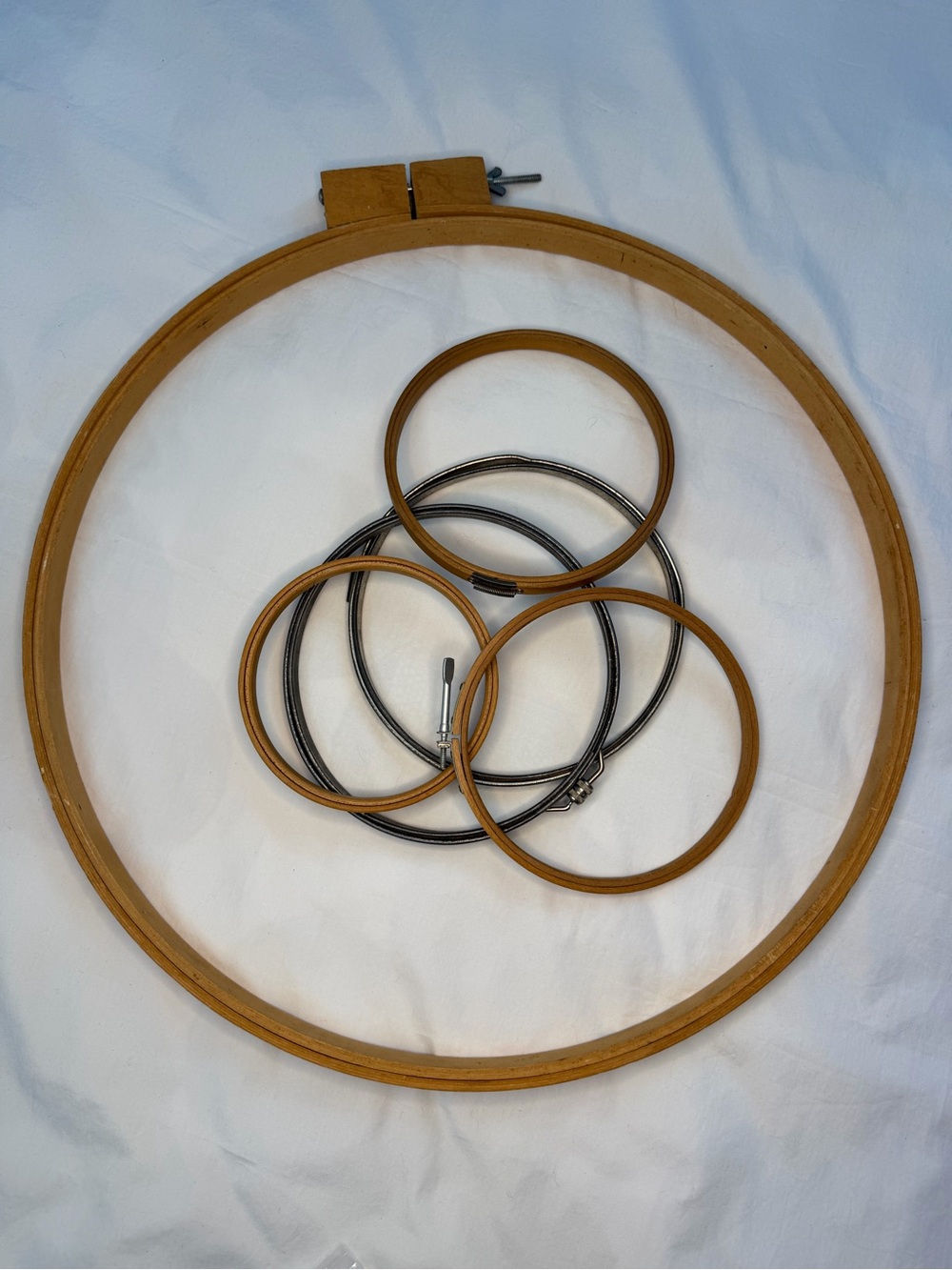 Vintage Wood and Metal Embroidery Hoops Set - Natural Wood & Silver